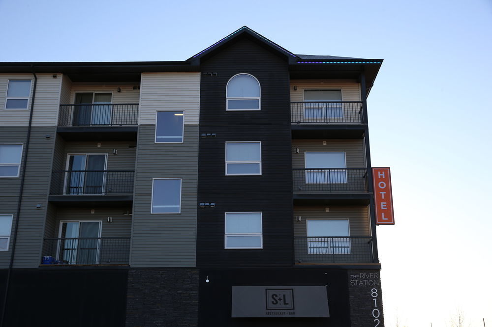 Ramada By Wyndham Fort Mcmurray Exterior foto
