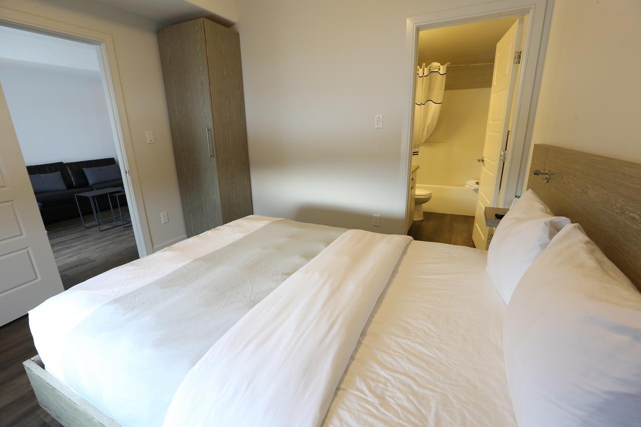 Ramada By Wyndham Fort Mcmurray Exterior foto